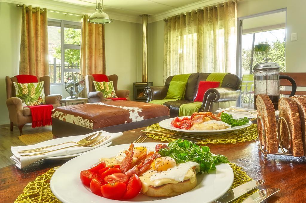 Upper House Guesthouse كلارينس المظهر الخارجي الصورة