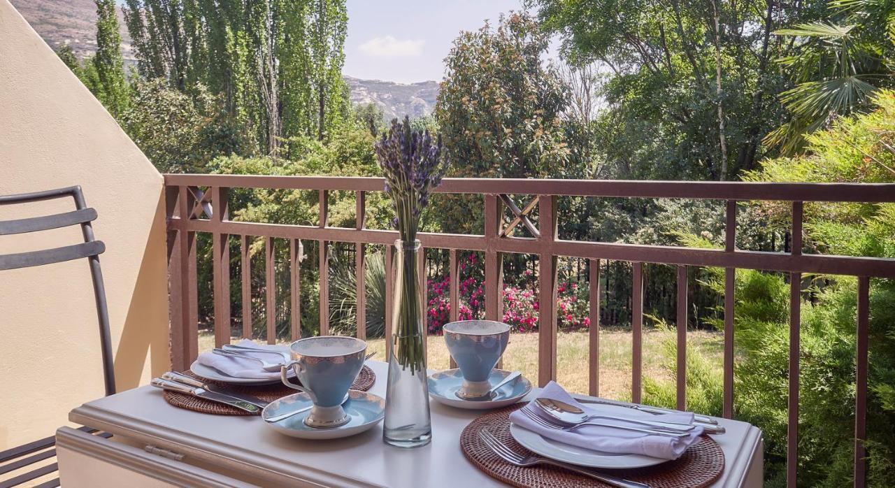 Upper House Guesthouse كلارينس المظهر الخارجي الصورة